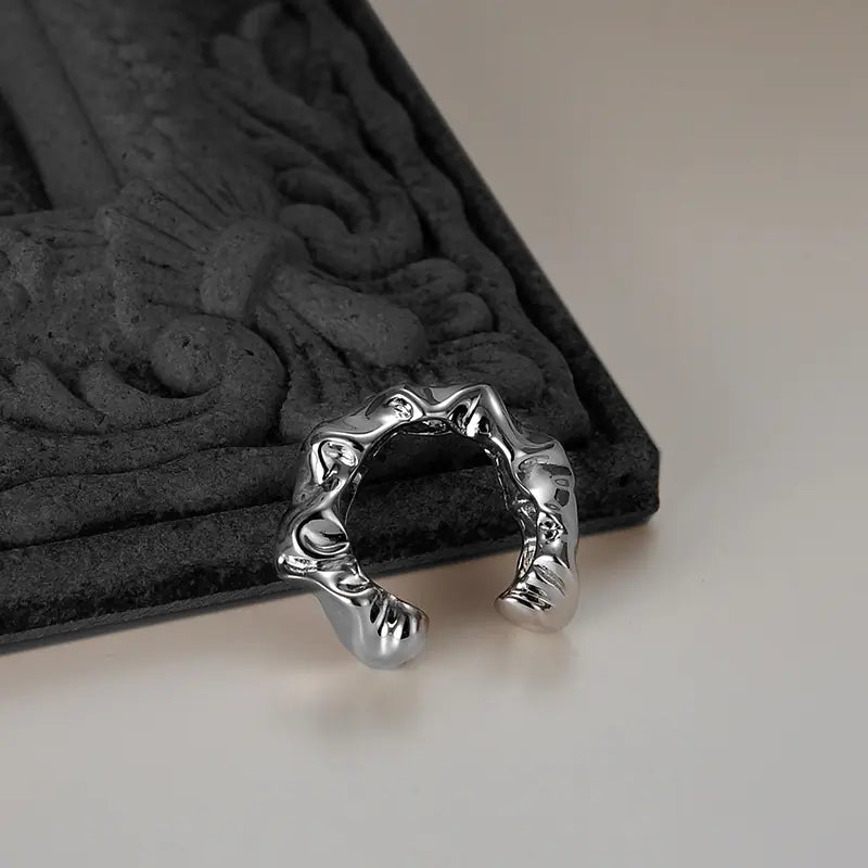 The Sculpted Storm Ring