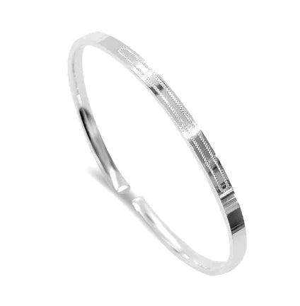 The Timeless Classic Bangle
