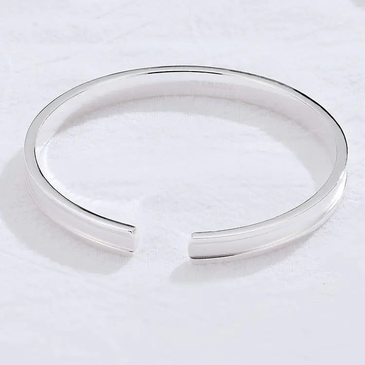The Timeless Classic Bangle
