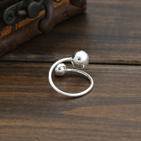 The Silver Globes Ring